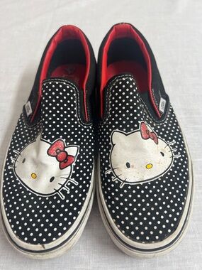 🌞 Vans Hello Kitty Black and White Polka Dot Slip-On Sneakers Red Accents size 8